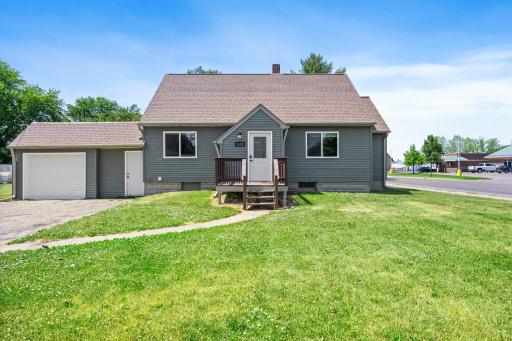 1000 W Lyon Avenue, Lake City, MN 55041