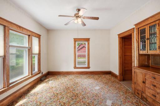340 Excelsior Avenue N, Annandale, MN 55302
