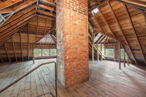 340 Excelsior Avenue N, Annandale, MN 55302