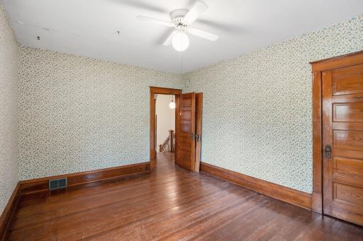 340 Excelsior Avenue N, Annandale, MN 55302