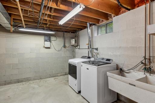 1493 Arundel Street, Saint Paul, MN 55117