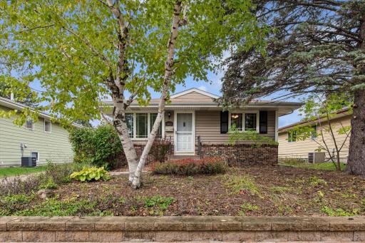 1493 Arundel Street, Saint Paul, MN 55117