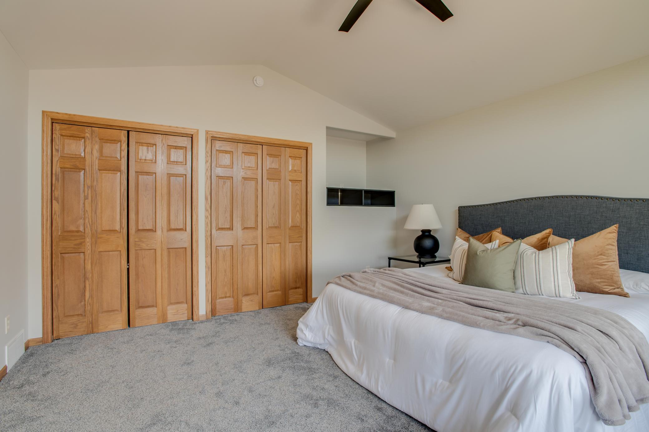 Double closets and walk in closet.JPG