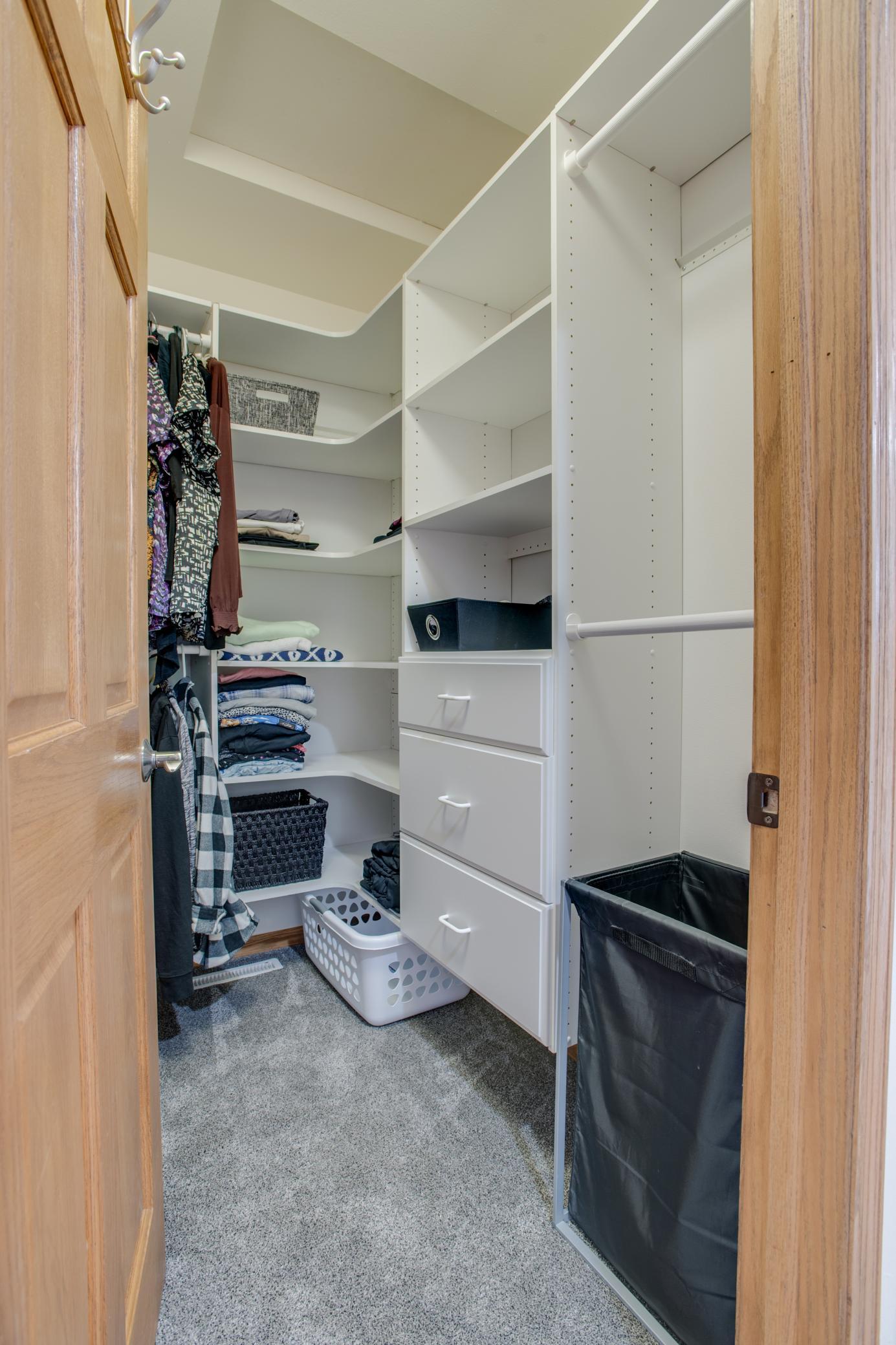 walk in closet in primary