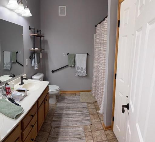 2714 Village Drive, Faribault, MN 55021