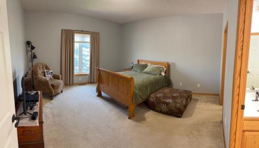 2714 Village Drive, Faribault, MN 55021