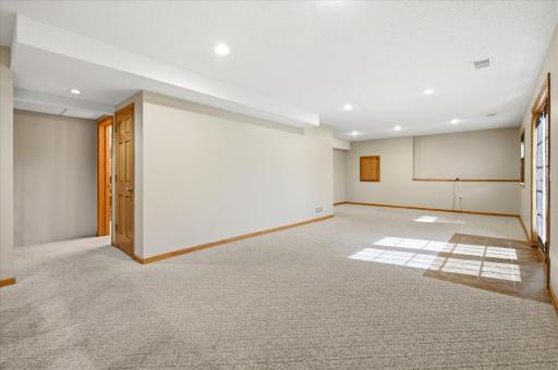 13960 Gadwall Court, Rogers, MN 55374