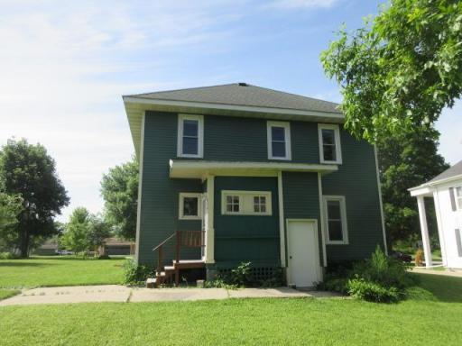 416 E Division Street, Elbow Lake, MN 56531