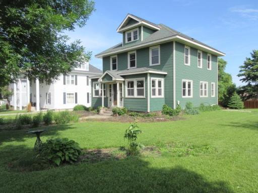 416 E Division Street, Elbow Lake, MN 56531