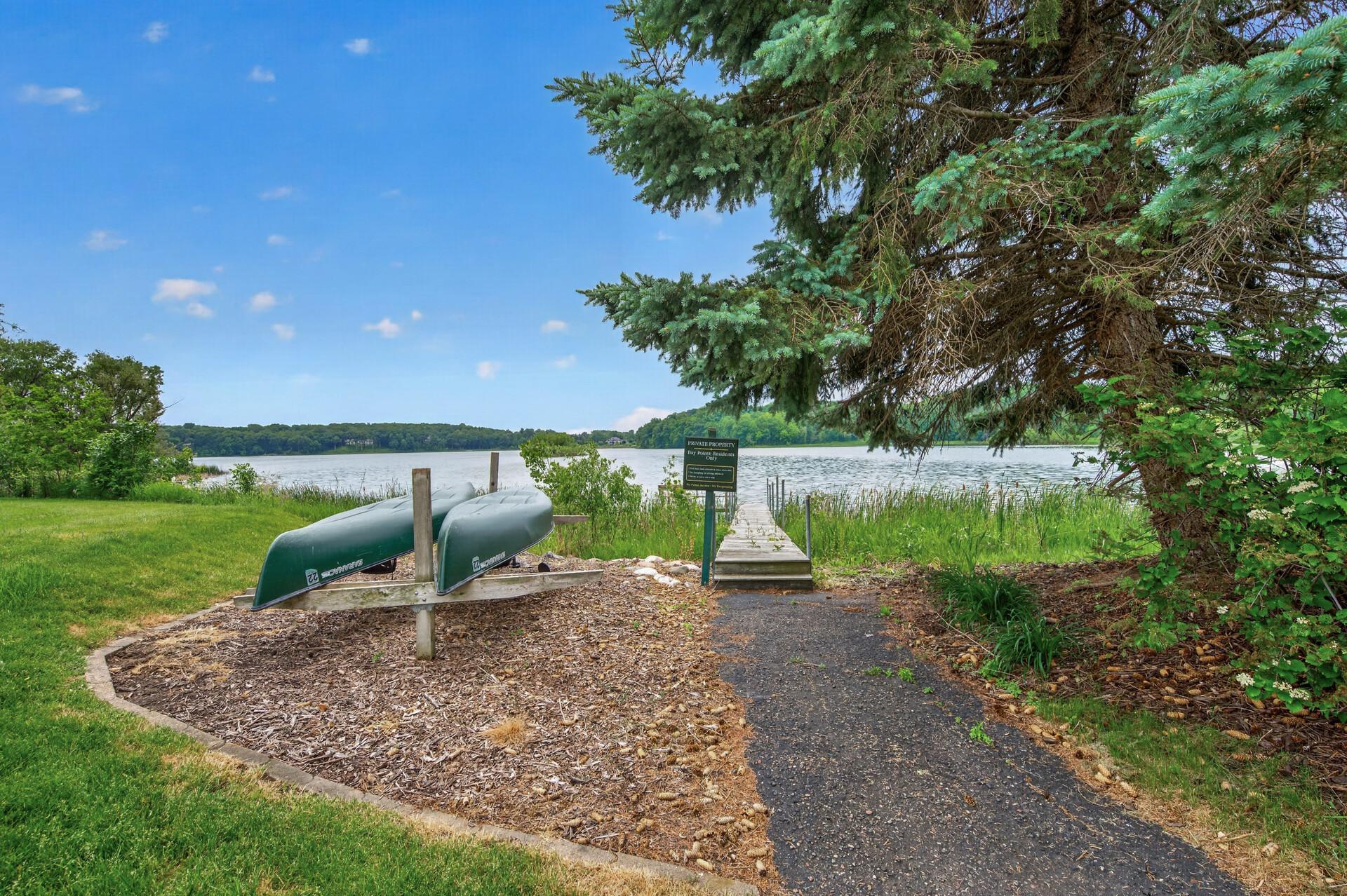 Enjoy Canoeing and Kayaking on Lake Mooney