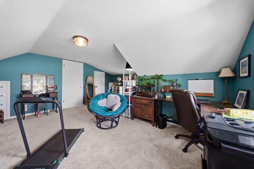 5025 Zenith Avenue N, Minneapolis, MN 55429