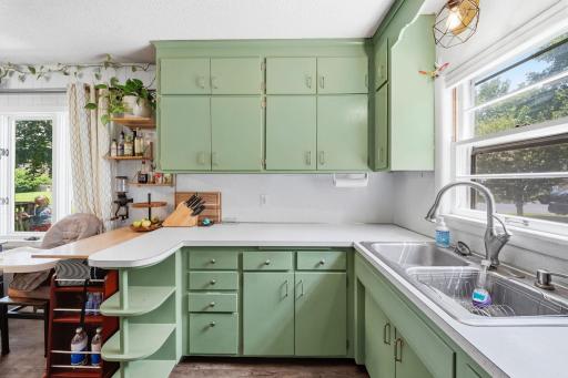 5025 Zenith Avenue N, Minneapolis, MN 55429