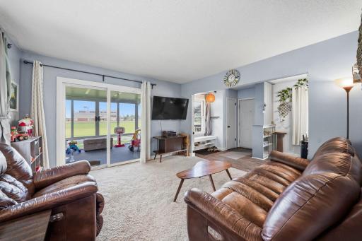 5025 Zenith Avenue N, Minneapolis, MN 55429