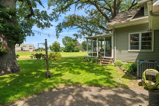 5025 Zenith Avenue N, Minneapolis, MN 55429
