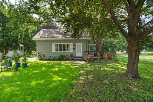 5025 Zenith Avenue N, Minneapolis, MN 55429