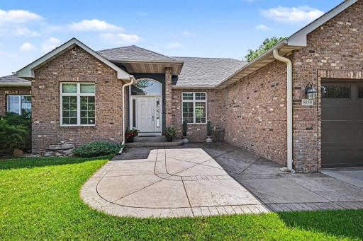 8150 9th Street Place N, Saint Paul, MN 55128