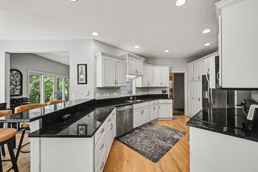 8150 9th Street Place N, Saint Paul, MN 55128