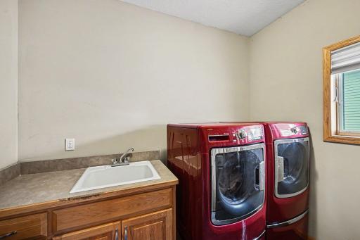 8150 9th Street Place N, Saint Paul, MN 55128