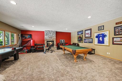 8150 9th Street Place N, Saint Paul, MN 55128
