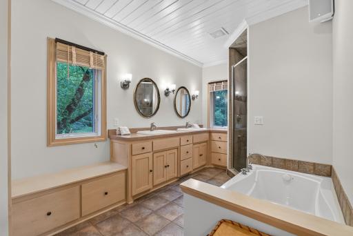 Spa-inspired and beautifully appointed, this luxurious primary bath is designed for relaxation and everyday comfort.