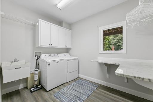 1665 County Road 5 SW, Howard Lake, MN 55349