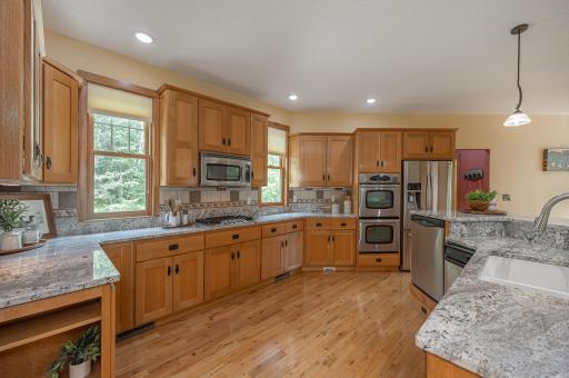 Custom cabinets and stainless steel appliances
