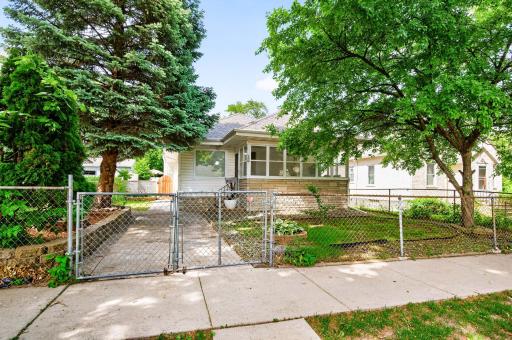 799 Fuller Avenue, Saint Paul, MN 55104