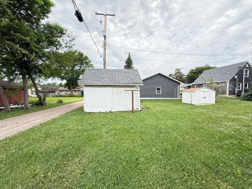 324 E Maple Street, Sacred Heart, MN 56285
