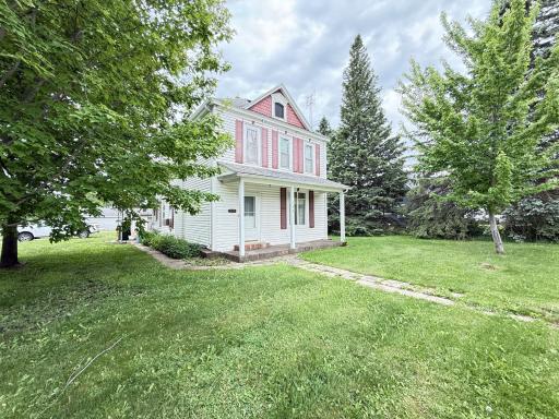 324 E Maple Street, Sacred Heart, MN 56285