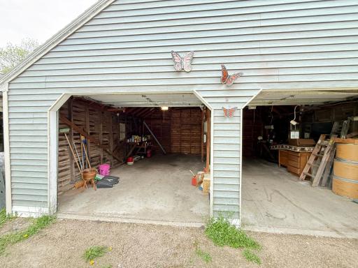 324 E Maple Street, Sacred Heart, MN 56285