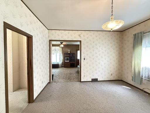324 E Maple Street, Sacred Heart, MN 56285
