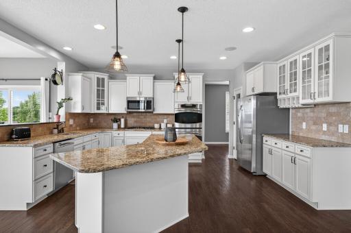 3671 Pointe Pass NW, Prior Lake, MN 55372