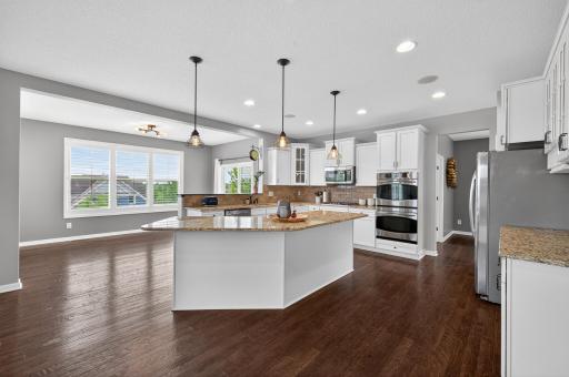 3671 Pointe Pass NW, Prior Lake, MN 55372