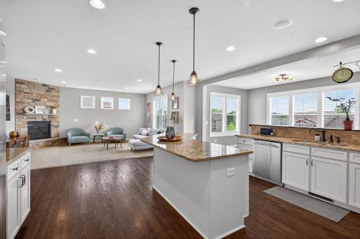 3671 Pointe Pass NW, Prior Lake, MN 55372