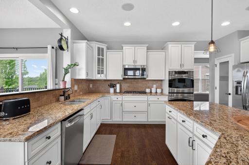 3671 Pointe Pass NW, Prior Lake, MN 55372