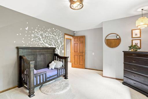 18430 Jasper Ct, Lakeville, MN 55044