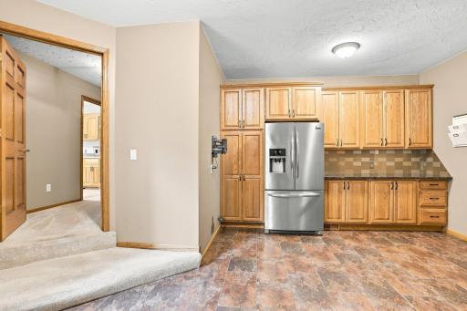 18430 Jasper Ct, Lakeville, MN 55044