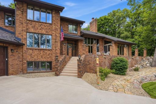 18430 Jasper Ct, Lakeville, MN 55044