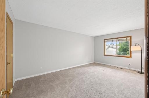 3575 York Drive, Woodbury, MN 55125