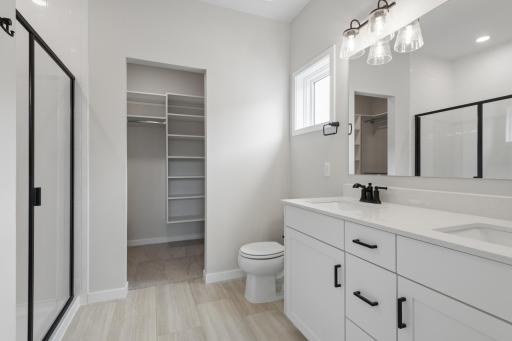 Photo taken from previous model with a similar floorplan. While similar, some options shown in the picture may not be included in this pricing. Please ask for a detailed list of included features for this listing.