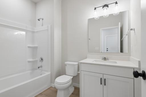 Photo taken from previous model with a similar floorplan. While similar, some options shown in the picture may not be included in this pricing. Please ask for a detailed list of included features for this listing.