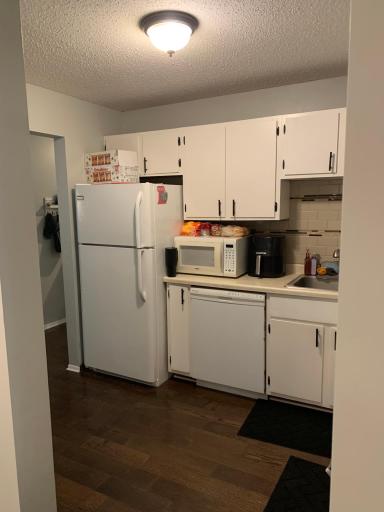 5627 Green Circle Drive, 219, Hopkins, MN 55343
