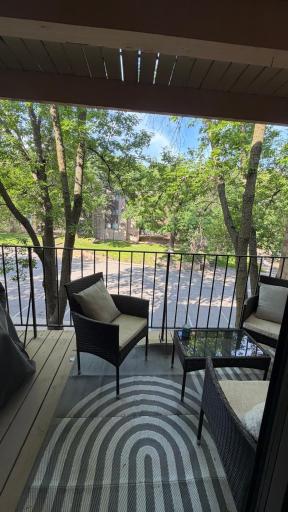 5627 Green Circle Drive, 219, Hopkins, MN 55343