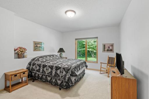12525 42nd Avenue N, Plymouth, MN 55441