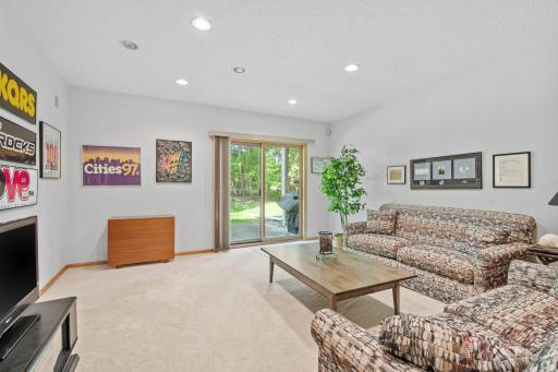 12525 42nd Avenue N, Plymouth, MN 55441