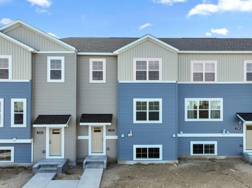 *Photo of a previously built home of the same floorplan. Finishes/options may vary.