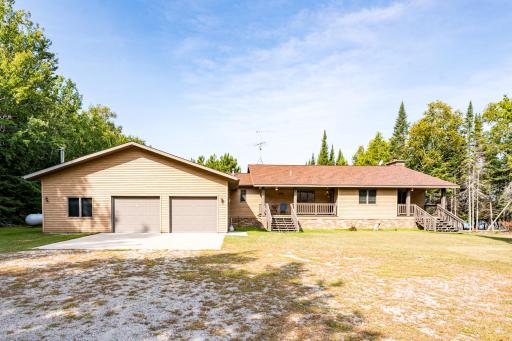 51301 Pine Point Road, Bigfork, MN 56628
