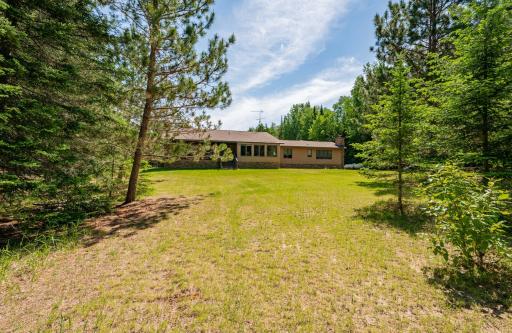 51301 Pine Point Road, Bigfork, MN 56628