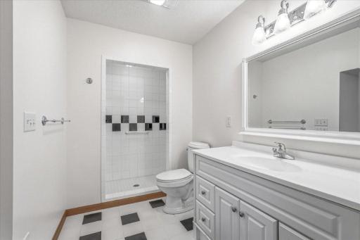 29673 Shoreview Circle, Lindstrom, MN 55045