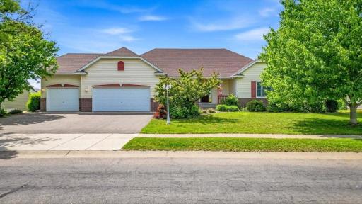 29673 Shoreview Circle, Lindstrom, MN 55045